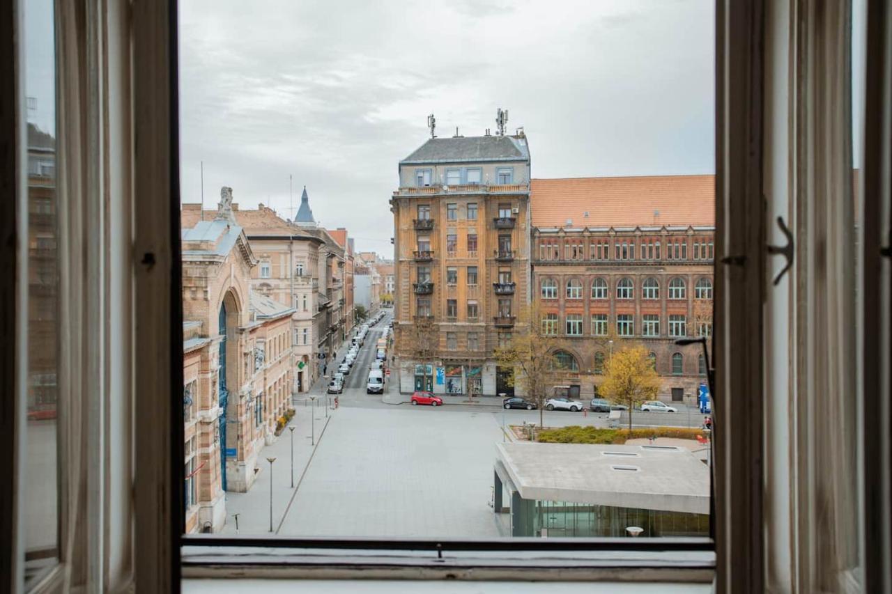 Budapestayz - Bacso Apartments Luaran gambar
